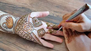 Indo Arabic Mehndi Design For Front Hand: Try These Beautiful Designs To Slay Every Occasion