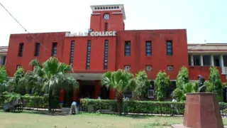 Delhi: Ramjas College In Turmoil After Professor Accused Of Molestation, Students Demand Action