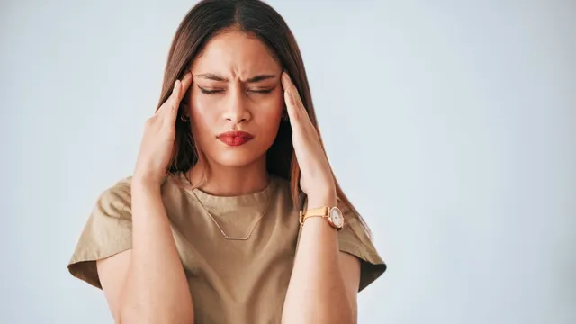 how-to-know-if-a-headache-is-due-to-an-eye-problem-know-from-doctor
