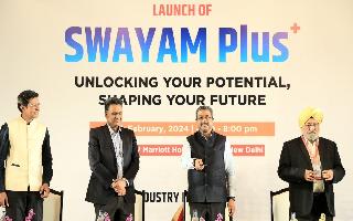 dharmendra-pradhan-launches-swayam-plus-platform-aims-to-make-learners-industry-ready