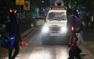 Delhi: Man Sustains Injuries After Jumping Out Of Police Van, Dies After Failing To Get Admitted To Hospitals