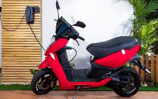 Ather 450S Electric Scooter Prices Reduced By Rs 25,000; Here’s How Much It Will Cost Now