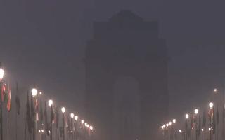 delhi-ncr-weather-update-today-cold-wave-dense-fog-several-trains-affected-imd-weather-forecast-latest-news
