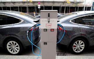 Electric Vehicles Are More Polluting Than Your Regular ICE Vehicles, Claims Report