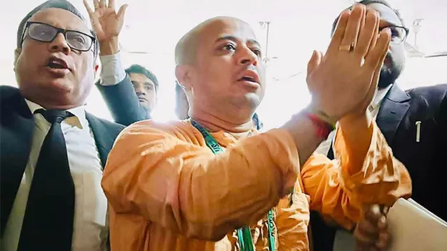 bangladesh-iskcon-priest-chinmoy-krishna-das-to-be-represented-by-11-supreme-court-lawyers-in-bail-hearing-today