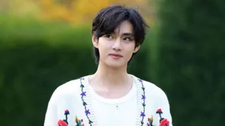BTS V's Gym Photos With Kim Min Jae Go Viral; ARMYs Demand Actor Taehyung's Action Comeback