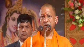 UP CM Yogi Adityanath Hails Devotees On First Day Of Mahakumbh Mela 2025: 'Living Form Of Our External Culture'