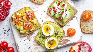 5 Ways To Make Your Breakfast Toasts Delicious And Healthy