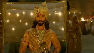 'Mujhe Aisa Mehsoos Karaya Gaya': Netizens Think Shahid Kapoor Was 'Insulted' On Padmaavat Set | Check Shocking Claims