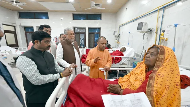 up-cm-yogi-adityanath-visits-maha-kumbh-stampede-victims-in-prayagraj
