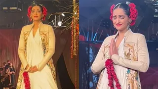 WATCH: Sonam Kapoor Breaks Down While Walking The Ramp, Netizens Say 'Overacting Ke Paise Kaat'