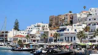 Greece Hit With Over 200 Earthquakes In 3 Days; Tourists Flee, Schools Shut In Santorini As Fears Grow | KNOW WHY