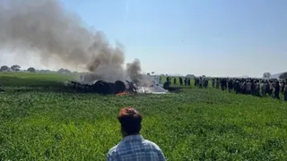 mirage-2000-crash-iaf-plane-accident-shivpuri-aircraft-crash-mp-accident-army-chopper-crash-pilots-injured-mp-narwar-incident