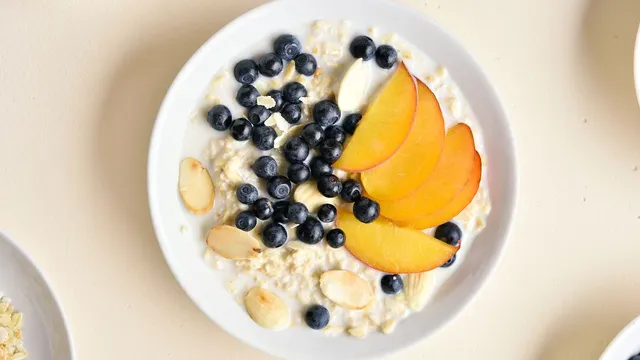 5-reasons-to-have-a-bowl-of-overnight-oats-in-your-breakfast