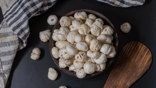 5 Notable Health Benefits Of Eating Makhanas With Warm Milk