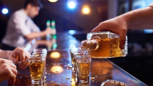 mps-new-excise-policy-madhya-pradesh-to-open-low-alcoholic-beverage-bars-ban-liquor-sales-near-religious-sites