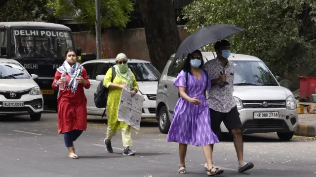 weather-in-delhi-records-warmest-february-in-74-years-min-temp-touches-19-5-degrees-will-heat-intensify-in-march-imd-explains