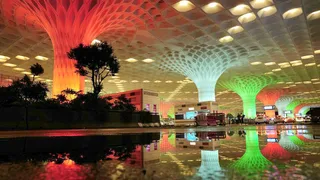 mumbai-airport-chhatrapti-shivaji-introduces-upi-fastag-credit-card-payment-at-multi-level-car-parking
