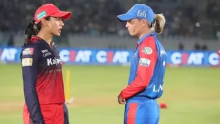 royal-challengers-bengaluru-vs-delhi-capitals-smriti-mandhana-rcb-vs-dc-toss-wpl-2025-meg-lanning