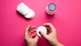 How To Remove Nail Polish Without Using A Remover? 5 DIY Hacks You Should Know