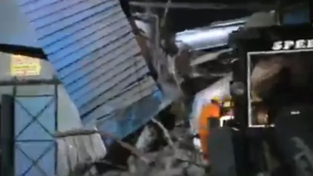 ludhiana-two-storey-textile-dyeing-unit-collapses-in-focal-point-area-several-workers-feared-trapped-watch