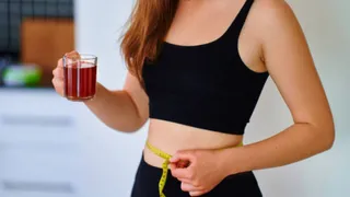 5 Best Low Calorie Drinks To Shrink Your Belly Fat Faster