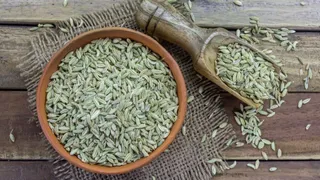 5 Reasons To Chew 1 Teaspoon Of Saunf Or Fennel Seeds Daily After Meals