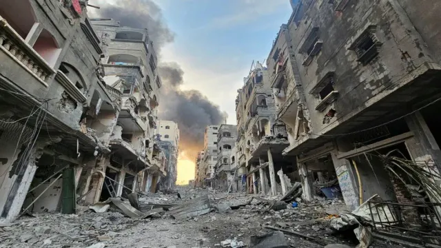 india-concerned-over-gaza-crisis-after-fresh-israeli-strikes-seeks-release-of-hostages