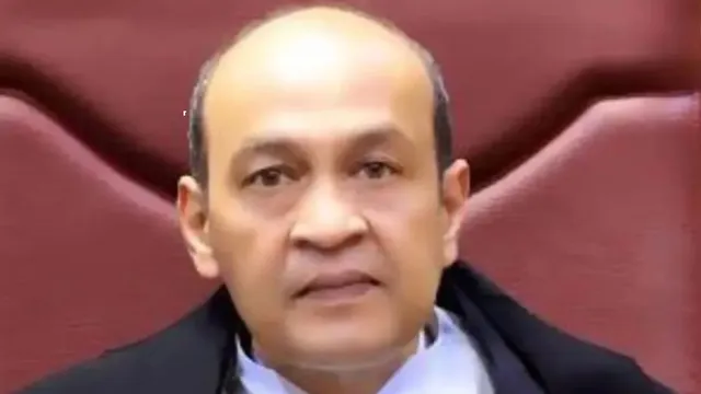 delhi-fire-services-chief-denies-finding-cash-at-justice-varma-residence-adding-new-twist-to-controversy
