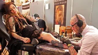 muslims-in-indonesia-are-removing-tattoos-in-record-numbers-during-ramadan-know-why