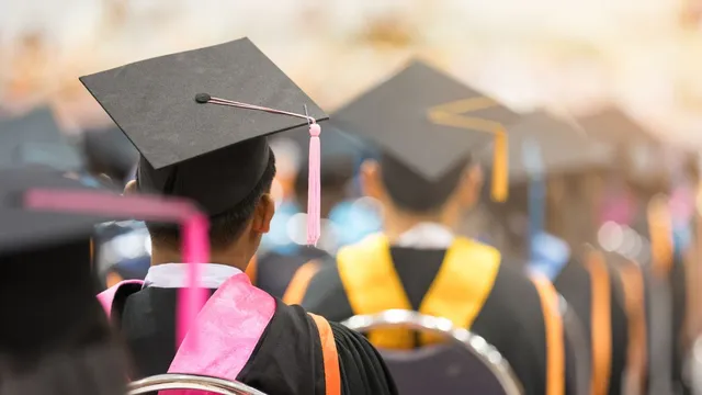 us-freezes-scholarship-funding-for-international-scholars-indian-students-face-uncertain-future-check-details