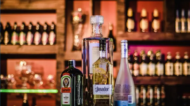 jk-liquor-price-hike-jammu-and-kashmir-new-excise-policy-jk-liquor-shop-license-fee-increase-omar-abdullah