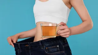 5 Best Ayurvedic Drinks To Lose Belly Fat Quickly