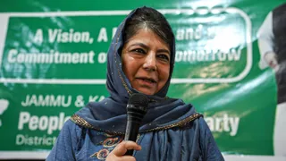 mehbooba-mufti-calls-on-national-conference-alliance-to-prioritise-passing-resolution-to-reject-waqf-amendments