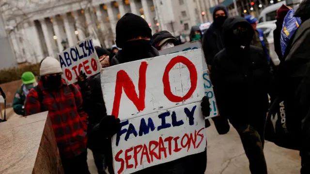 us-stern-warning-to-foreign-nationals-asked-to-carry-proof-at-all-times-in-latest-trump-immigration-crackdown