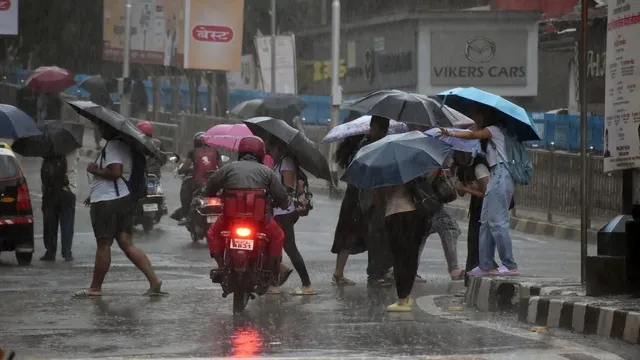 up-weather-update-these-districts-to-experience-rain-thunderstorms-imd-forecast-temperature-shift-from-april-14
