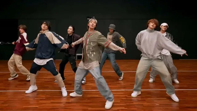 bts-v-jimin-jungkook-and-others-ace-dance-moves-on-khalasi-song-leaving-desi-army-wanting-more-fanmade-viral-video