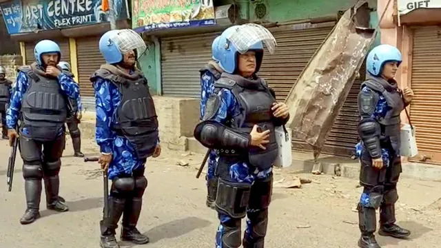 murshidabad-violence-bengal-governor-ananda-bose-ncw-team-chief-vijaya-rahatkar-malda-anti-waqf-protest-mamata-banerjee-top-updates-development
