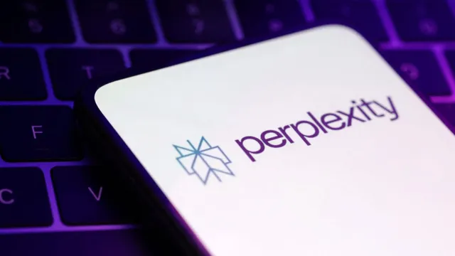 samsung-and-motorola-may-soon-replace-googles-gemini-with-perplexity-as-default-assistant