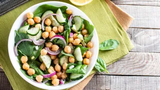 5 Healthy Summer Salads That Can Help You Shed Those Extra Kilos