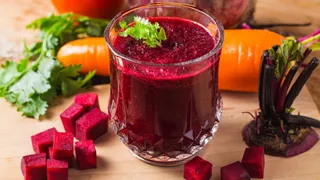 Super Healthy Beetroot Juice: 4 Reasons To Drink It Every Morning On An Empty Stomach