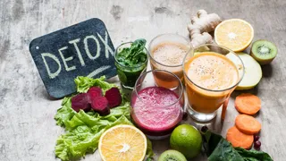Super Healthy Detox Drinks To Consume On An Empty Stomach Every Morning