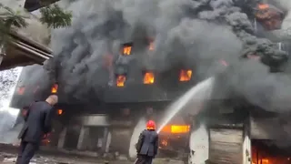 Mumbai Fire: Massive Blaze Erupts At Plywood Factory In Bhiwandi, Firefighter Injured | VIDEO