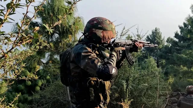 jk-sale-stitching-and-storage-of-army-uniforms-prohibited-in-kishtwar-to-prevent-misuse