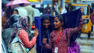 UP Weather Update: Alert For Rain, Gusty Winds In Lucknow, Surrounding Districts Till May 3 | Forecast