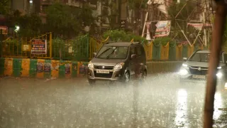 Patna Weather Today: City To Witness Rain And Thunderstorm; IMD Issues Orange Alert For Eight Bihar Districts