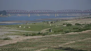 Pakistan Faces Severe Water Shortage In Chenab; Water Level Dropped From 35,000 Cusecs To 3,100 Cusecs: Report