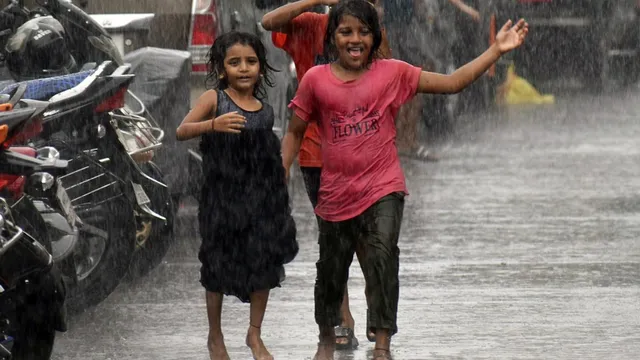maharashtra-weather-imd-issues-yellow-alert-for-rain-in-mumbai-pune-nashik-kolhapur-and-nearby-districts-till-may-8