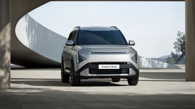 kia-carens-clavis-mpv-unveiled-in-india-check-features-and-expected-price-in-pics