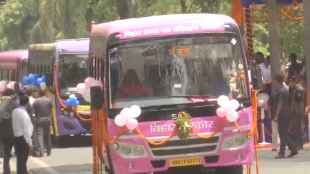 Patna: Bihar CM Nitish Kumar Inaugurates 166 New Deluxe Buses Of BSRTC ...
